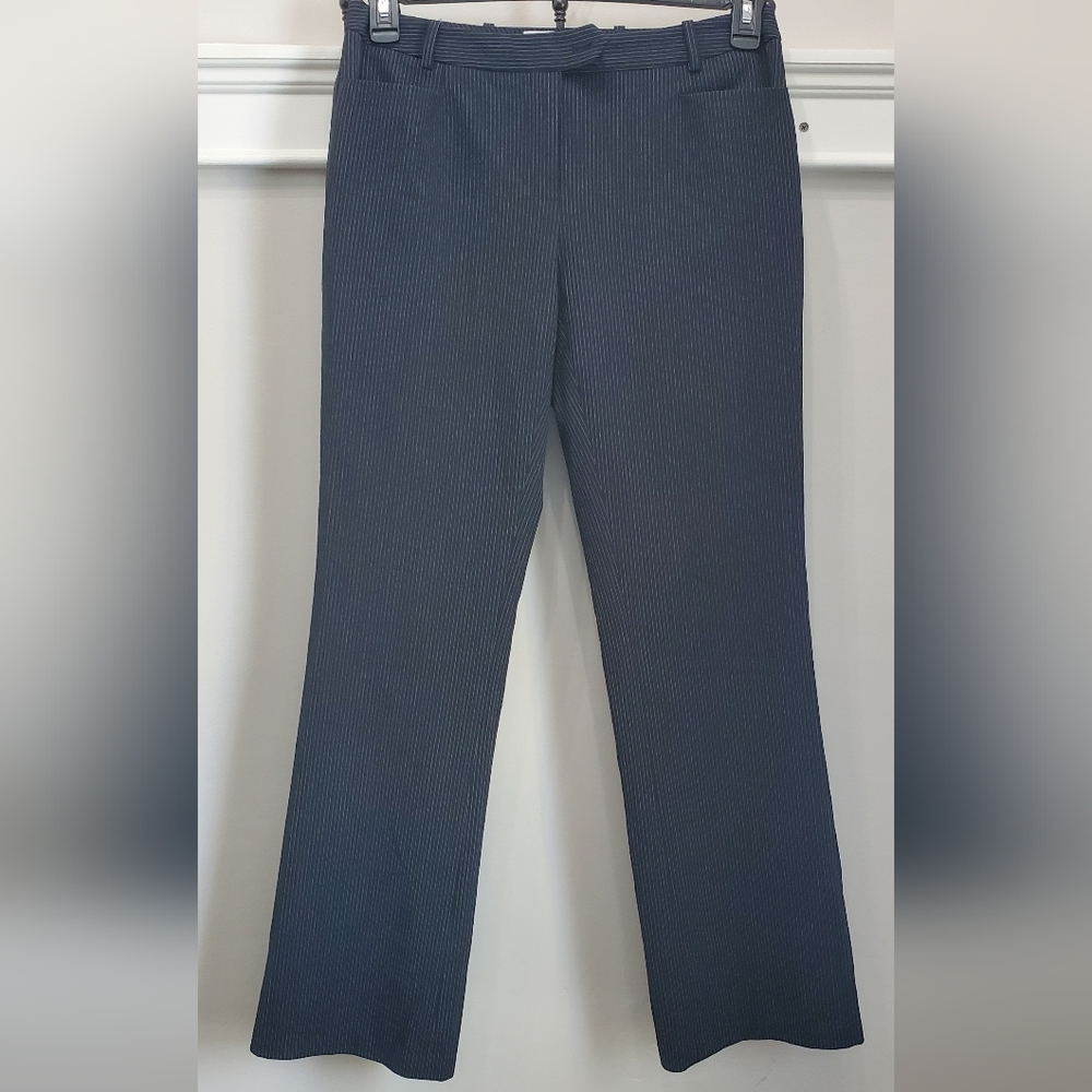 CALVIN KLEIN GRAY PINSTRIPE MODERN FIT DRESS WORK PANTS.